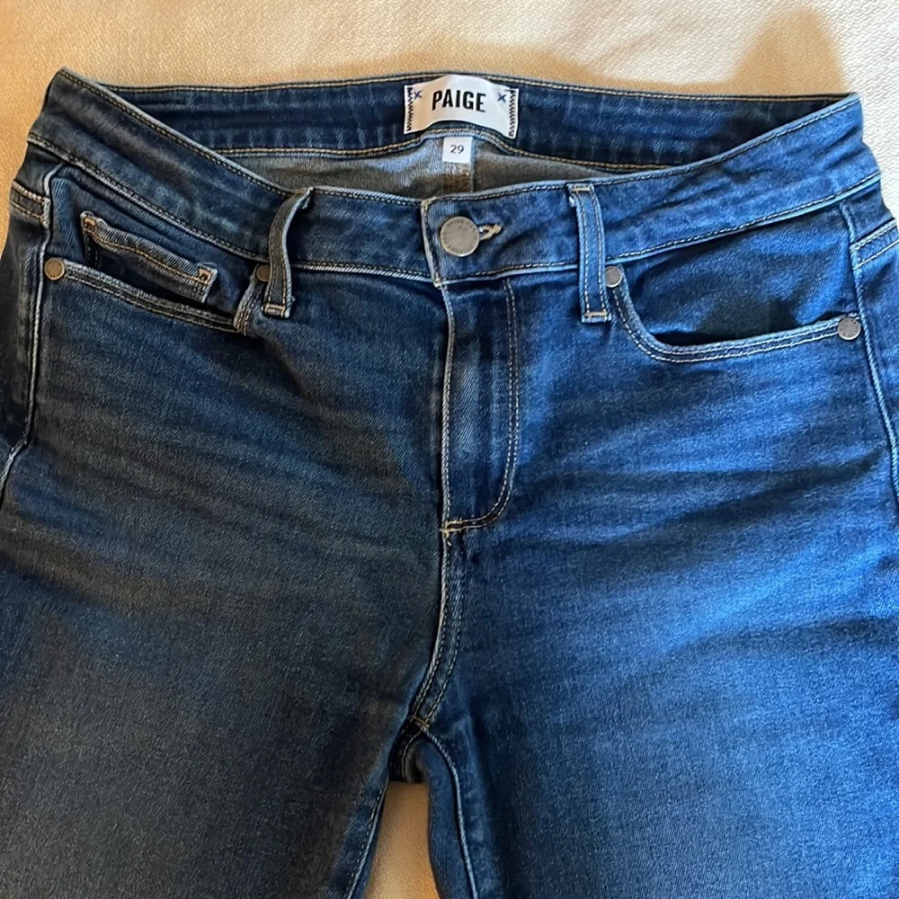 PAIGE Verugo Ankle Skinny Frayed Hem - Picture 2 of 5